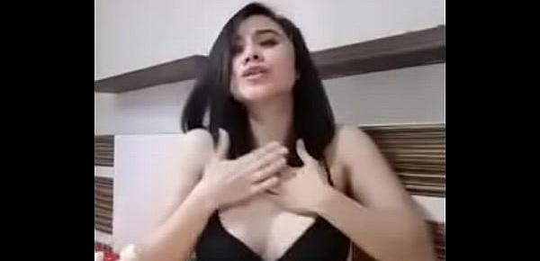  Indonesian Bigo Live Pamer Toket Mulus